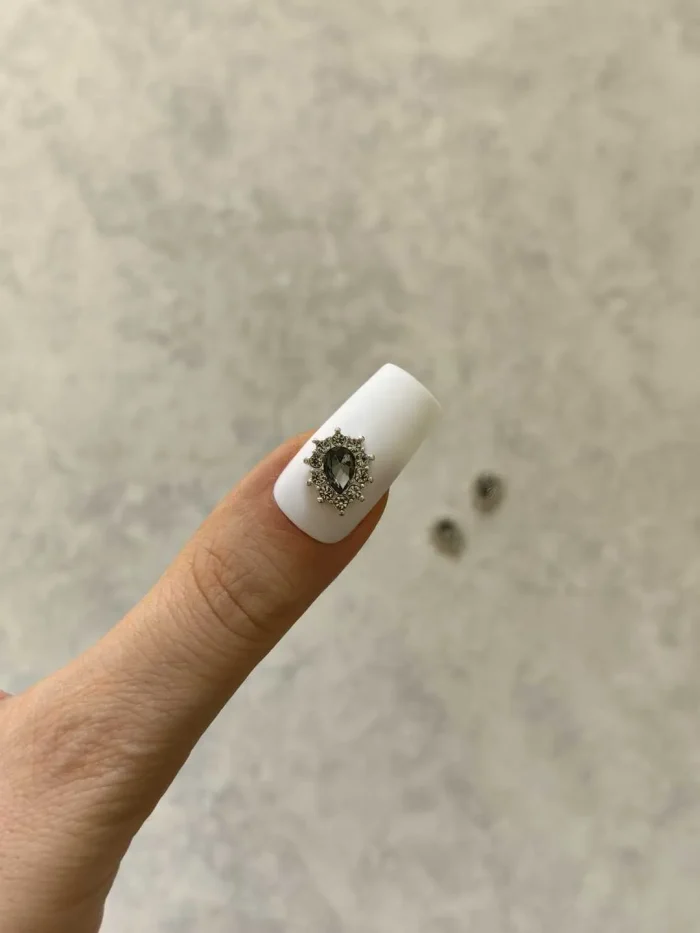 استیکر برجسته ناخن راسا طرح نگین آبی