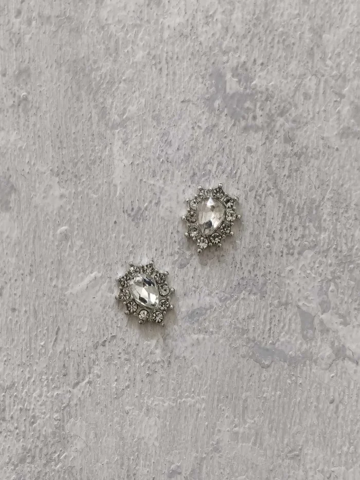 استیکر برجسته ناخن راسا طرح نگین سفید