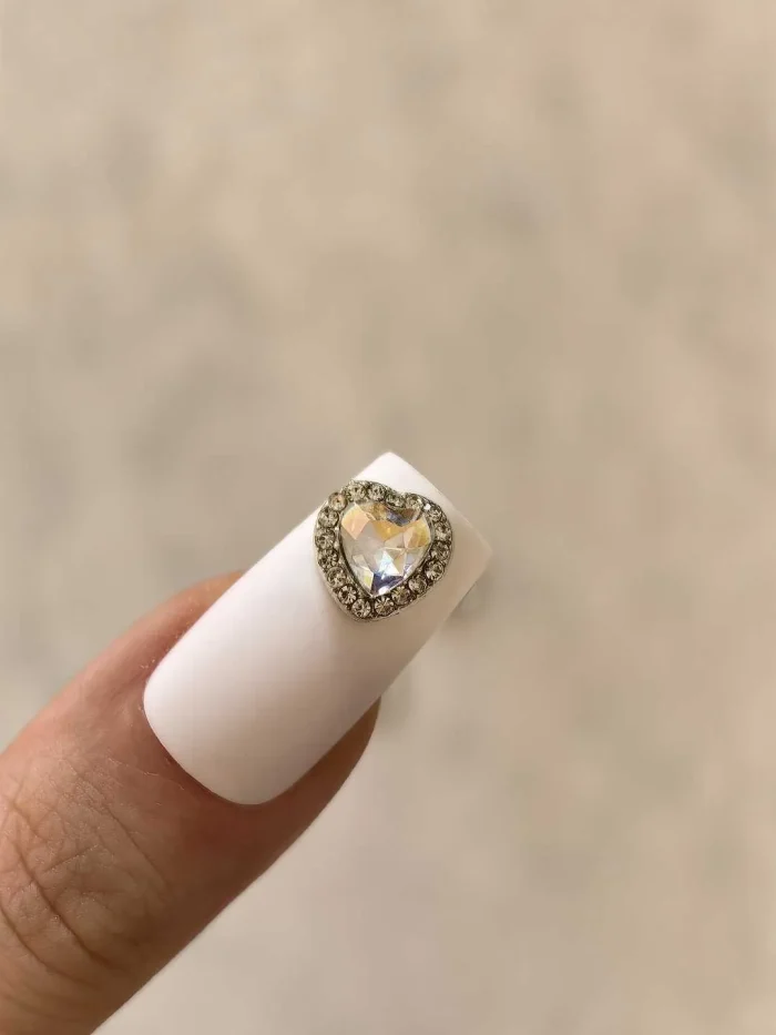 استیکر برجسته ناخن راسا طرح قلب نگین دار شیشه ای