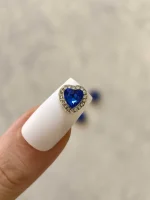 استیکر برجسته ناخن راسا طرح قلب نگین دار آبی