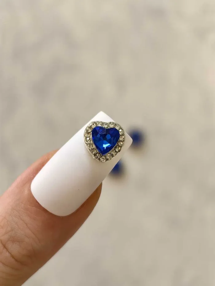 استیکر برجسته ناخن راسا طرح قلب نگین دار آبی