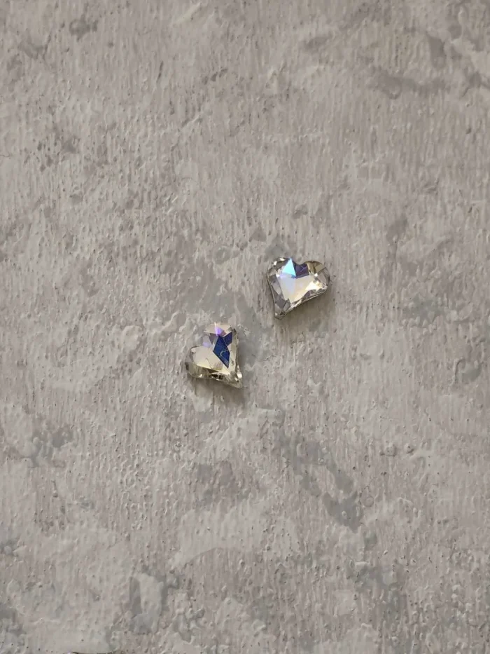 استیکر برجسته ناخن راسا طرح قلب رنگی سفید