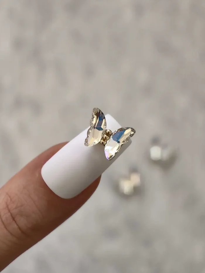 استیکر برجسته ناخن راسا طرح پروانه رنگ سفید