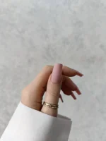 ناخن مصنوعی رنگی ساده راسا رنگ هلویی کرمی نود فرم مربع