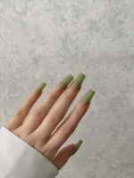 ناخن مصنوعی رنگی ساده راسا رنگ سبز یشمی فرم مربع