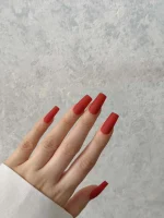 ناخن مصنوعی رنگی ساده راسا رنگ قرمز فرم مربع