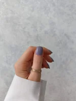 ناخن مصنوعی رنگی ساده راسا رنگ یاسی طوسی فرم مربع گرد کوتاه