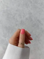 ناخن مصنوعی رنگی ساده راسا رنگ صورتی فرم مربع گرد کوتاه