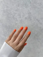 ناخن مصنوعی رنگی ساده راسا رنگ نارنجی فرم مربع گرد کوتاه