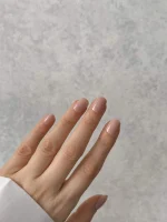 ناخن مصنوعی رنگی ساده راسا رنگ هلویی کرمی نود فرم مربع گرد کوتاه