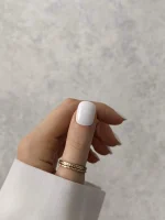 ناخن مصنوعی رنگی ساده راسا رنگ سفید فرم مربع گرد کوتاه