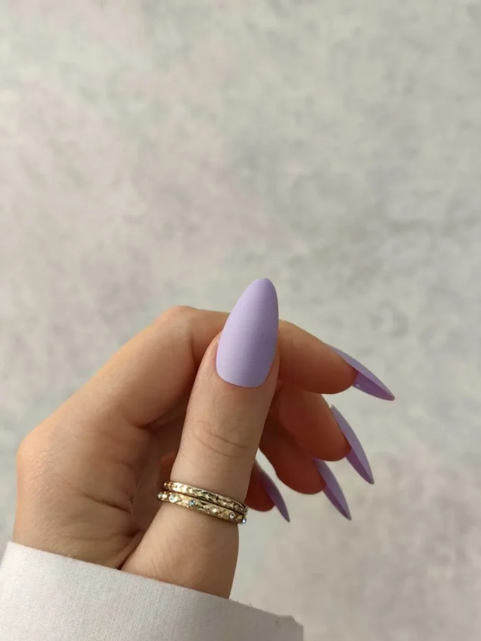 ناخن مصنوعی رنگی ساده راسا رنگ یاسی فرم بادامی مات