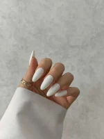 ناخن مصنوعی رنگی ساده راسا رنگ سفید فرم بادامی مات