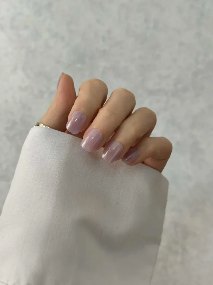 ناخن مصنوعی راسا مدل یاسی نقره ای کهکشانی فرم مربع گرد کوتاه کد RSK1019