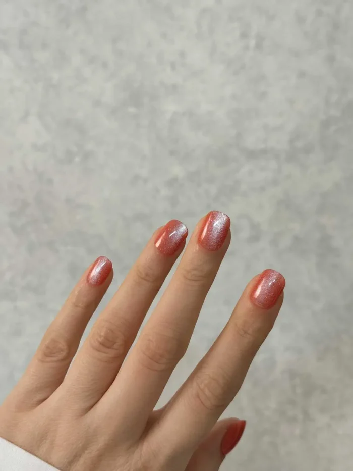 ناخن مصنوعی راسا مدل قرمز نقره ای کهکشانی فرم مربع گرد کوتاه کد RSK1014