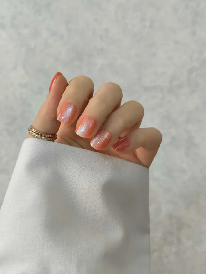 ناخن مصنوعی راسا مدل قرمز نقره ای کهکشانی فرم مربع گرد کوتاه کد RSK1014