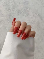 ناخن مصنوعی رنگی ساده راسا رنگ قرمز فرم مربع براق
