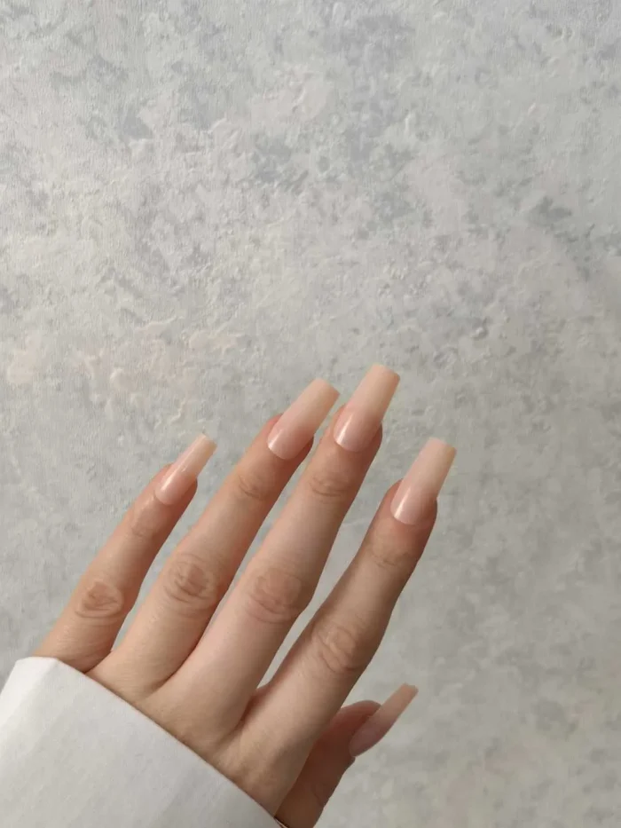 ناخن مصنوعی رنگی ساده راسا رنگ هلویی بیس نود فرم مربع براق