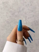 ناخن مصنوعی رنگی ساده راسا رنگ آبی پررنگ گلدانی بلند براق