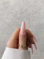 ناخن مصنوعی رنگی ساده راسا رنگ صورتی روشن گلدانی بلند براق