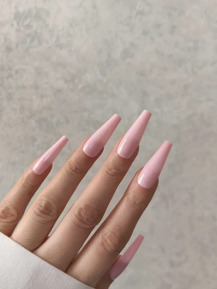 ناخن مصنوعی رنگی ساده راسا رنگ صورتی روشن گلدانی بلند براق