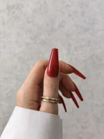 ناخن مصنوعی رنگی ساده راسا رنگ قرمز گلدانی بلند براق