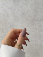 ناخن مصنوعی رنگی ساده راسا رنگ قهوه ای طوسی فرم بادامی مات