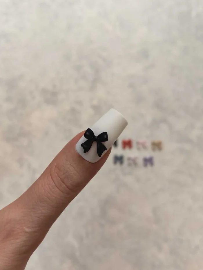 استیکر برجسته ناخن راسا طرح پاپیون رنگی مات