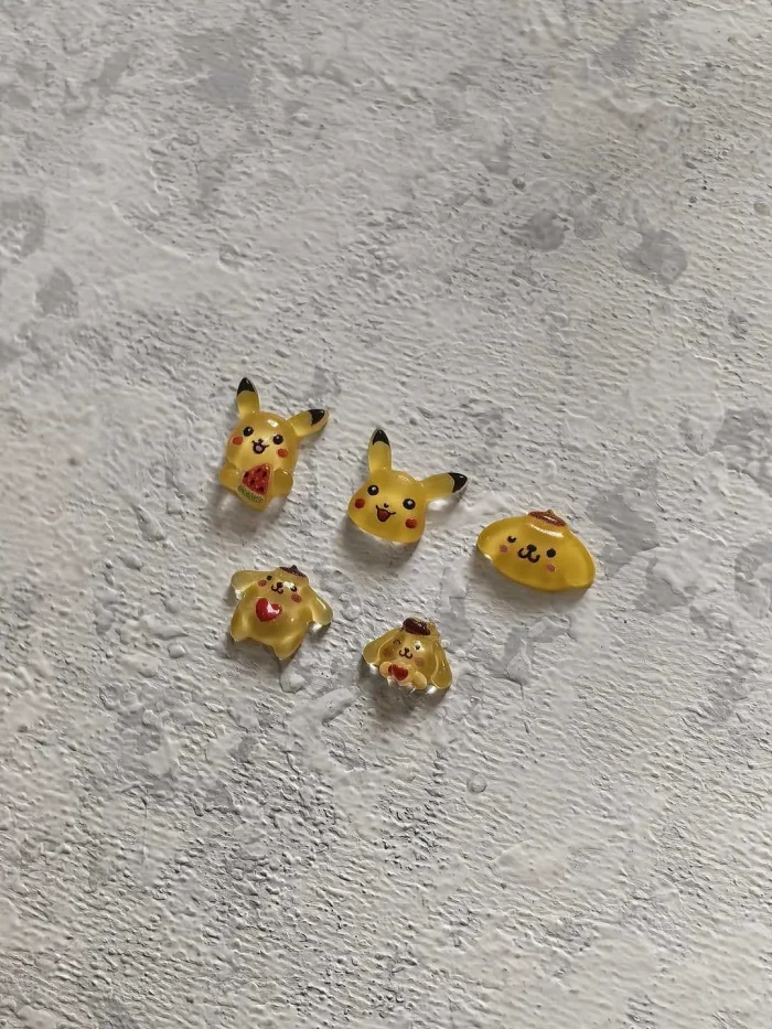 استیکر برجسته ناخن راسا طرح خرگوش پوکمون رزینی زرد