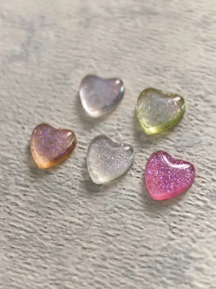 استیکر برجسته ناخن راسا طرح قلب رنگی کرومی شفاف