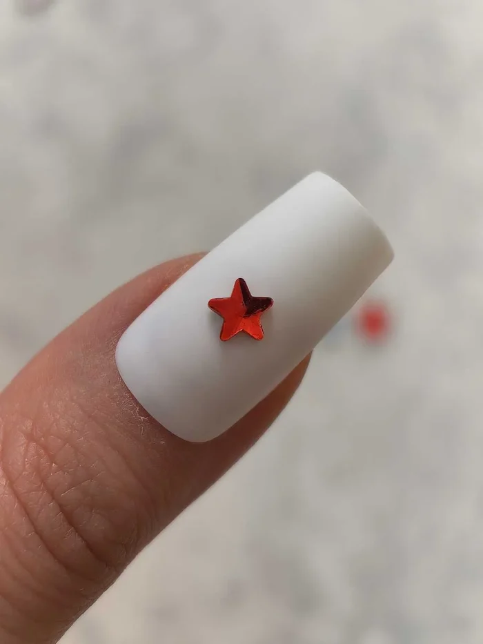 استیکر برجسته ناخن راسا طرح ستاره نوک تیز رنگی