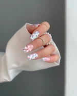 ناخن مصنوعی راسا طرح گل رز و فرنچ و پاپیون رنگ سفید و صورتی فرم مربع