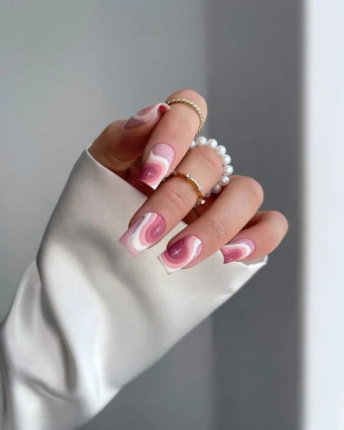 ناخن مصنوعی راسا طرح ماربل لایه ای رنگ سفید کالباسی فرم مربع RSH14