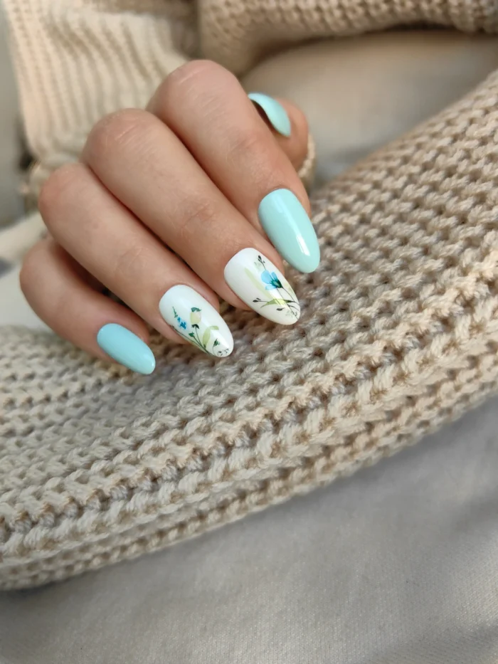 ناخن مصنوعی راسا طرح گل آبرنگی رنگ آبی پاستیلی