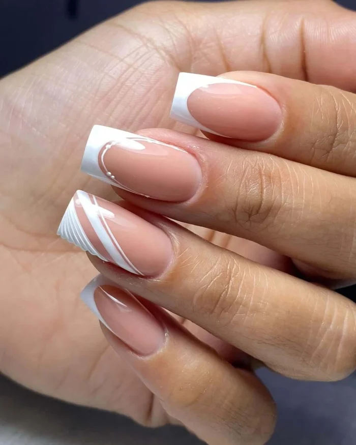 ناخن مصنوعی راسا مناسب عروس طرح فرنچ رنگ ناخن