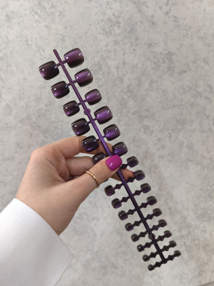 ناخن مصنوعی پا کریستالی کهکشانی رنگ بنفش