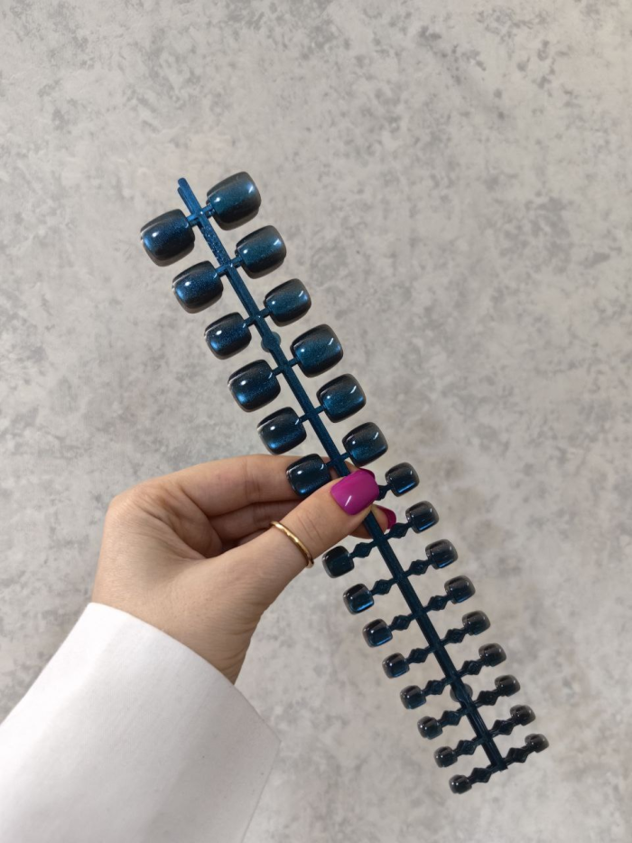 ناخن مصنوعی پا کریستالی کهکشانی رنگ آبی