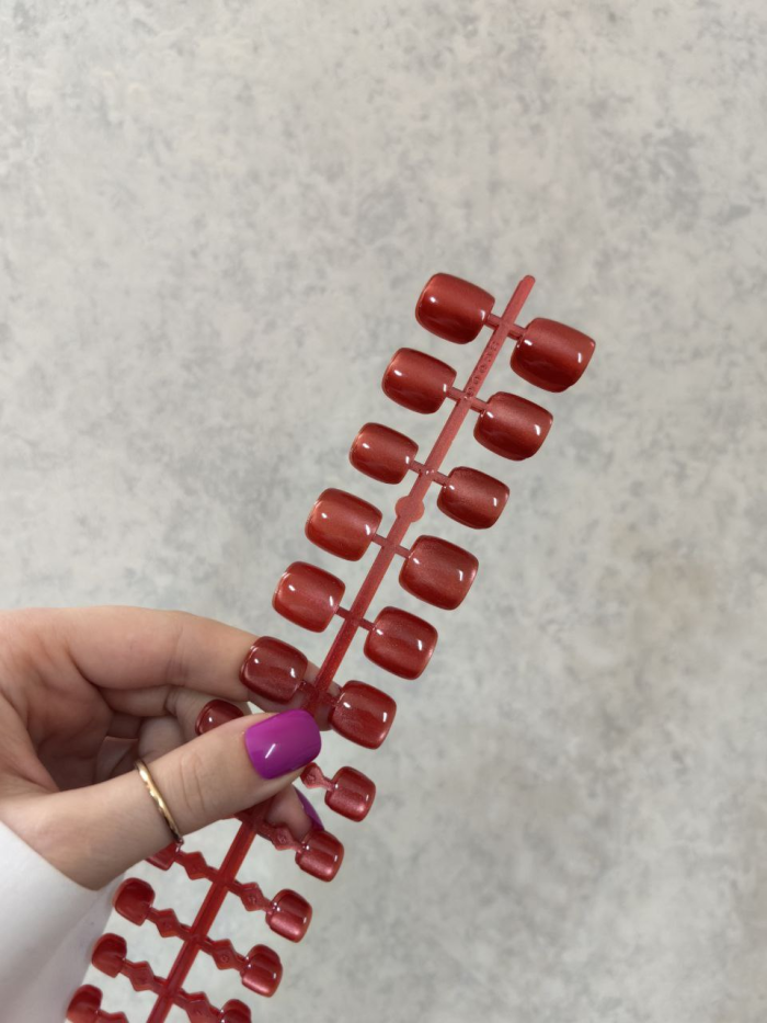 ناخن مصنوعی پا کریستالی کهکشانی رنگ قرمز