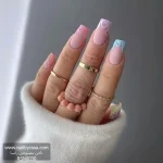 عکس ناخن مصنوعی طرح فرنچ سه بعدی و برجسته پاستلی رنگ صورتی و آبی مات فرم مربعی بلند مدل RSN0030 برند راسا