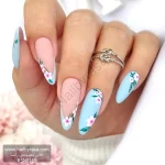 ناخن مصنوعی راسا مدل آبی طرح گل سفید