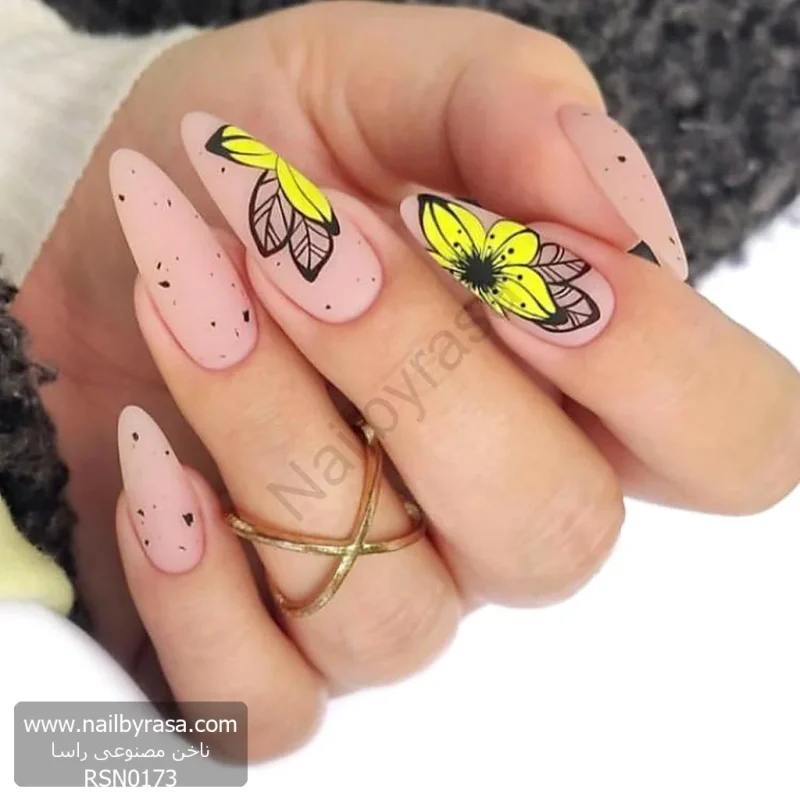 ناخن مصنوعی راسا مدل نود طرح گل زرد