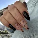 ناخن مصنوعی راسا مدل مشکی طرح برگ ریز