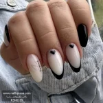 ناخن مصنوعی راسا مدل شیری فرنچ و دیزاین مشکی