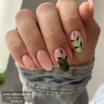 ناخن مصنوعی راسا مدل هلویی سبز طرح برگ