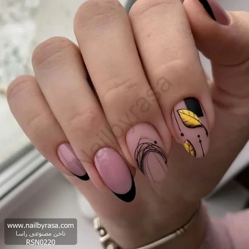 ناخن مصنوعی راسا مدل مشکی طرح برگ و خط