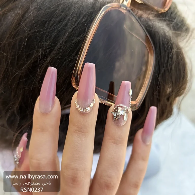 ناخن مصنوعی راسا مدل کالباسی طرح پروانه و نگین دار کد RSR1194