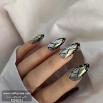 ناخن مصنوعی فرنچ مشکی راسا مدل کروم طرح بال مگسی