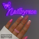 ناخن مصنوعی راسا طرح فرنچ و گل بابونه رنگ صورتی دیسکو