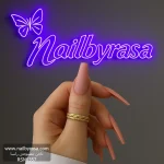 ناخن مصنوعی رنگی ساده راسا رنگ صورتی روشن گلدانی بلند مات