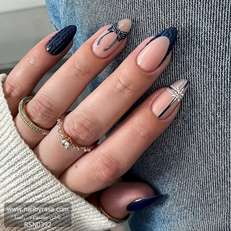 ناخن مصنوعی زمستانی طرح پاپیون و برف و فرنچ برجسته